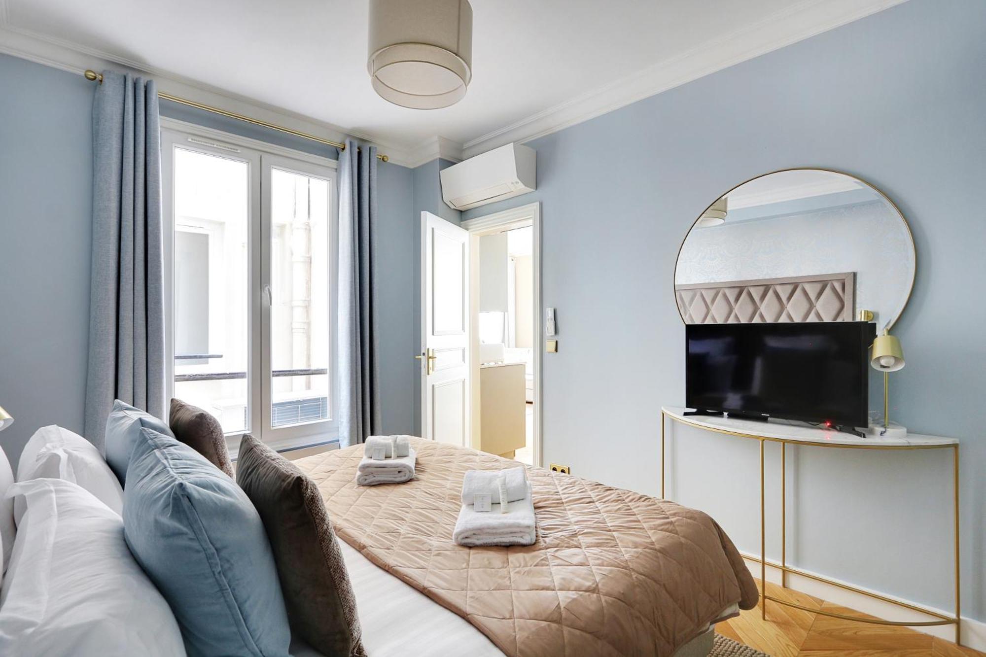 Pick A Flat'S Apartments In Opera Saint Lazarre - Rue De L'Isly 파리 외부 사진